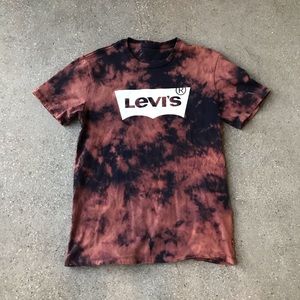 Levi's Bleached T-Shirt